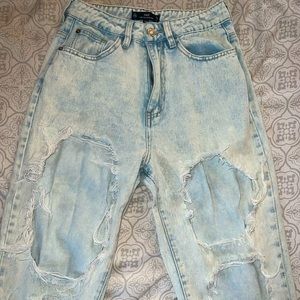 Ripped Mom jeans size 4